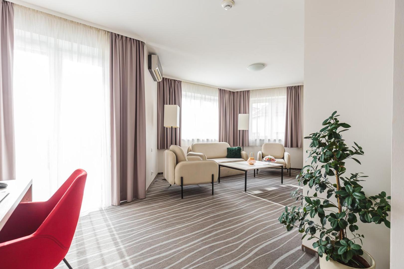Hotel Akwawit Leszno  Exterior foto
